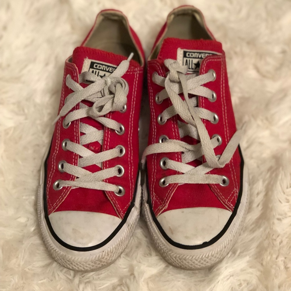 Red converse